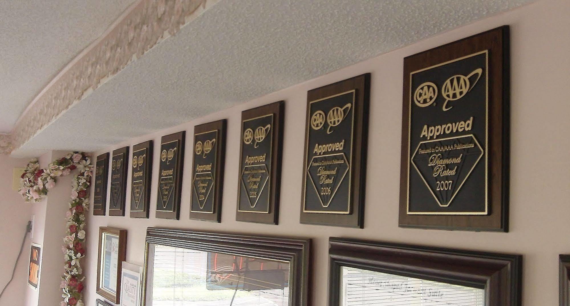 Milan Garden Inn Thorold Dış mekan fotoğraf